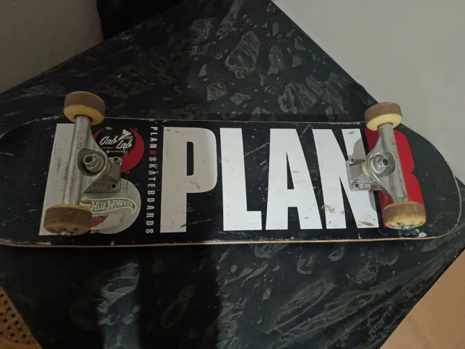 Skate Planb 8.0 polegadas.