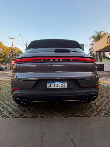 Porsche Cayenne S Coupe 4.0 V8 474cv 2024