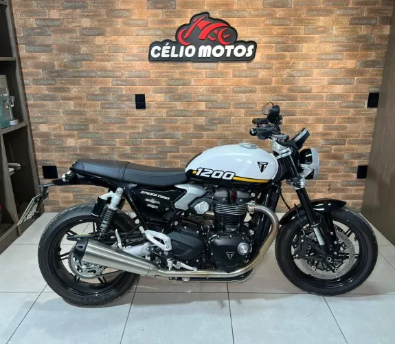 SPEED TWIN 1200CC BRANCA 2025/2025