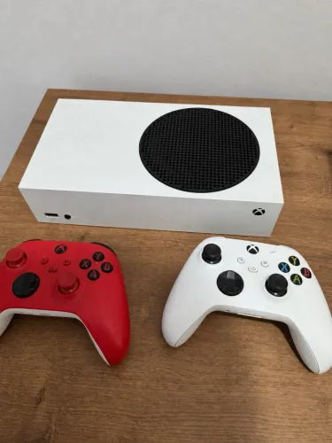 Xbox Series S 512GB + 2 controles - funcionando 100%