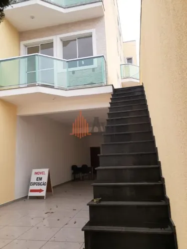 Sobrado Residencial 330 m² com 5 suítes à Venda no Cambuci