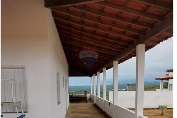 Oásis da Terra: Seu Paraíso Particular na Barragem de Anagé