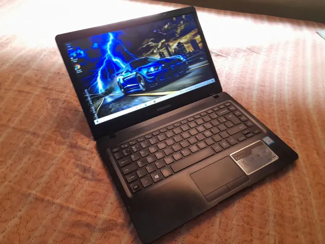 NOTEBOOK SAMSUNG CORE I3 6° GERAÇÃO/SSD 128GB/ 16 DE RAM DDR4/