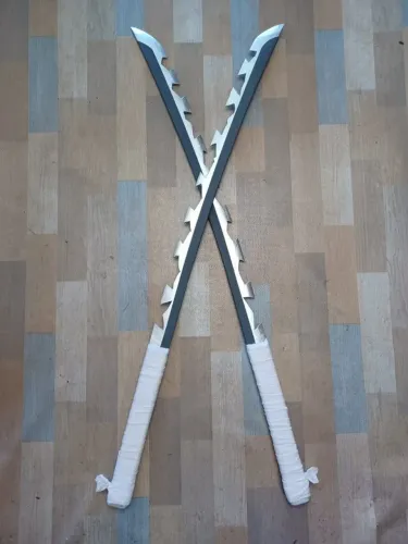 Par de espadas do inosuke