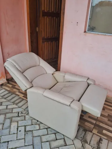 Poltrona reclinável