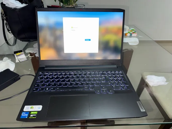 Notebook Lenovo IdeaPad Gaming 3 15IHU6