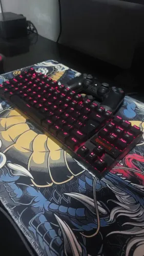 PERIFÉRICOS GAMER