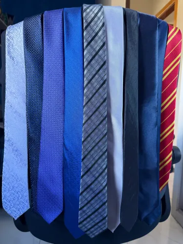 10 Gravatas, 5 são originais da TRT