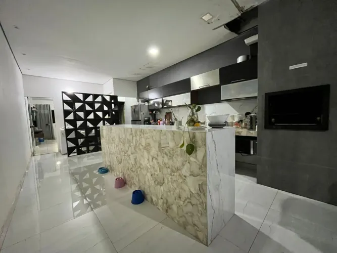 Casa Moderna no Condomínio Lagoa Azul Área Gourmet e Quintal Espaçoso! ?