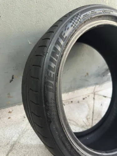 Pneus 225/40 r18 o par