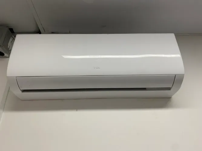 Evaporadora de Ar condicionado TCL 12 mil BTUs