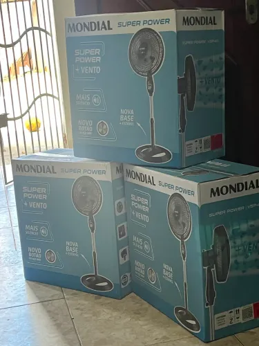 VENTILADORES NA CAIXA LACRADO