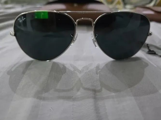 Óculos Ray-Ban Aviator original.