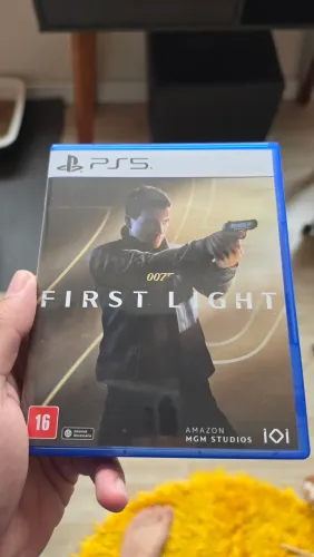 Vendo 007 First Light PS5
