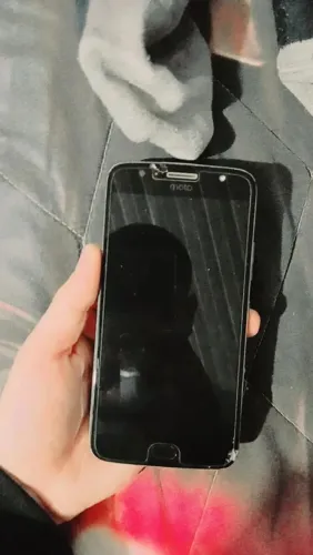 Moto G5s