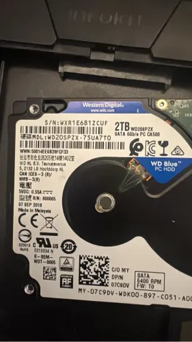HD Western 2TB - acompanha Case (pra usar externo) 