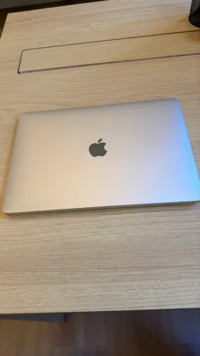 MacBook Air 13,3? Retina 8 GB RAM 128 GB SSD