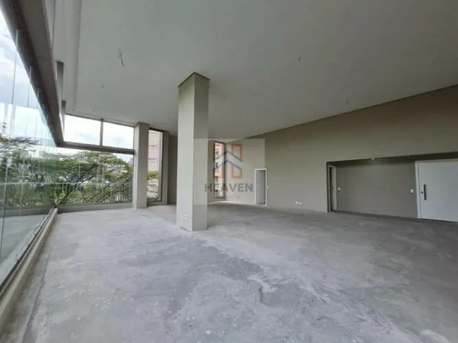 NO CORAÇÃO DE HIGIENÓPOLIS, QUATRO SUÍTES, SEIS VAGAS