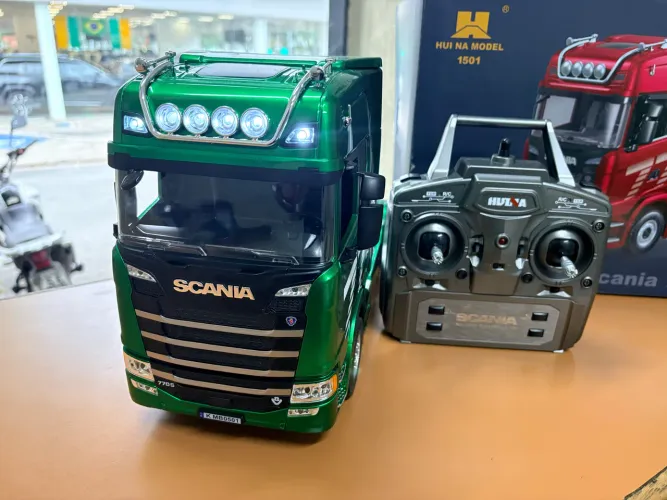 Caminhão controle remoto Scania 770s