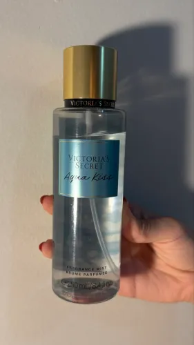 Body splash Victoria secret aqua kiss 