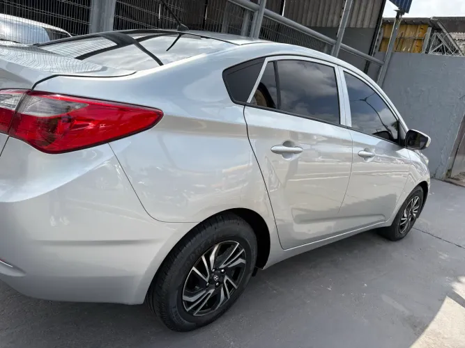 Hyundai HB20S C.plus/c.style1.0 Flex 12V Mec. 4P 2015