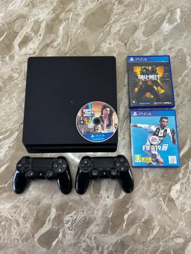 PS4 SLIM 1TB