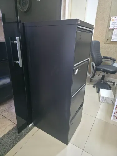 Arquivo Escritorio 4 gavetas Preto Pandim - otimo estado