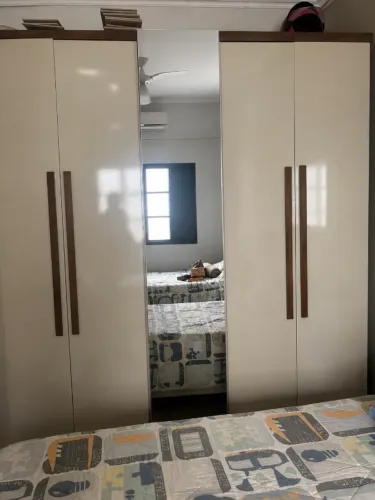 Guarda roupa