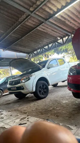 Mitsubishi L200 Triton Sport GLX 2.4 CD Diesel Mec. 2020