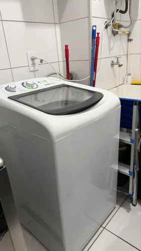 Lavadora de Roupas Consul CWB09BBANA 9kg Ciclo Edredom e Dosagem Econômica 127v Branco