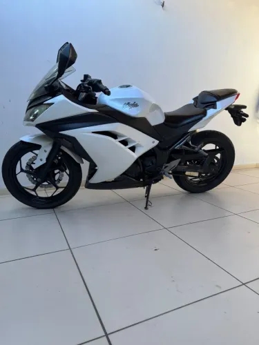 Kawasaki NINJA 300 2017