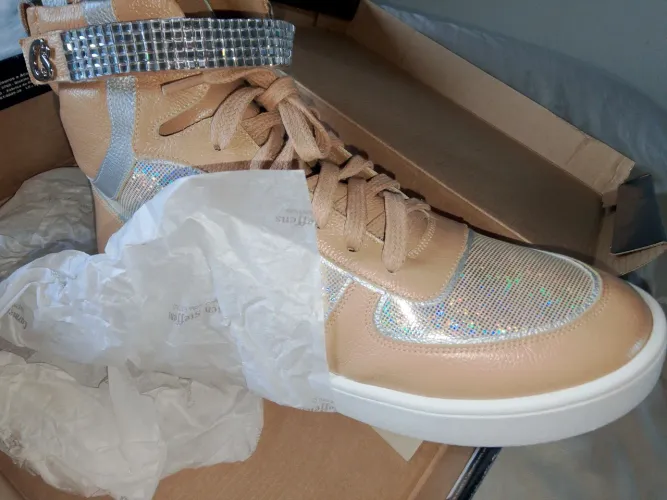 tênis Carmen steffens