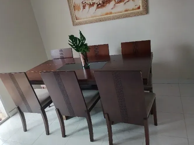 Mesa de jantar 6 lugares 