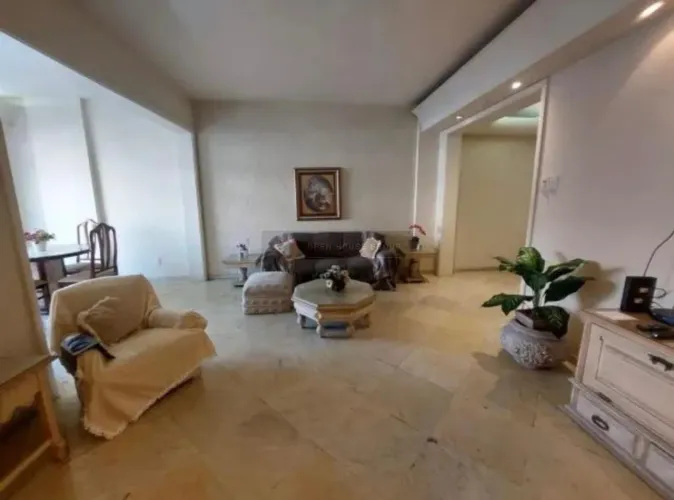 Apartamento à Venda em Ipanema