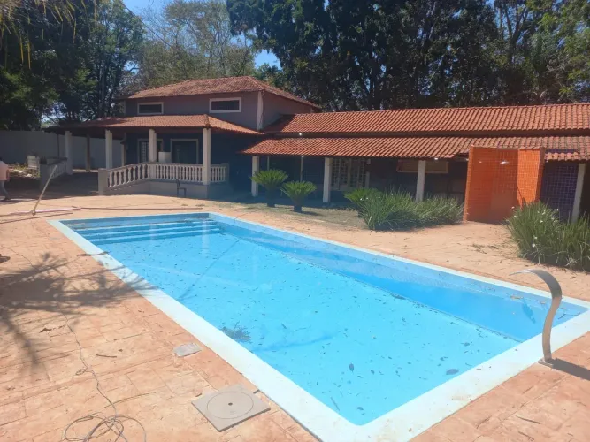 Alugo rancho para temporada