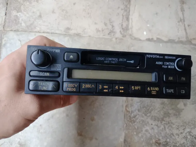 Rádio Toca Fitas Original Toyota Corolla Hilux Anos 90/00 Matsushita