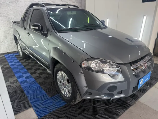 Fiat Strada Adventure 1.8/ 1.8 Locker Flex CE 2011