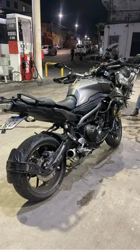 Yamaha Tracer 900 ABS 2017 - Excelente estado - Pronta para viajar