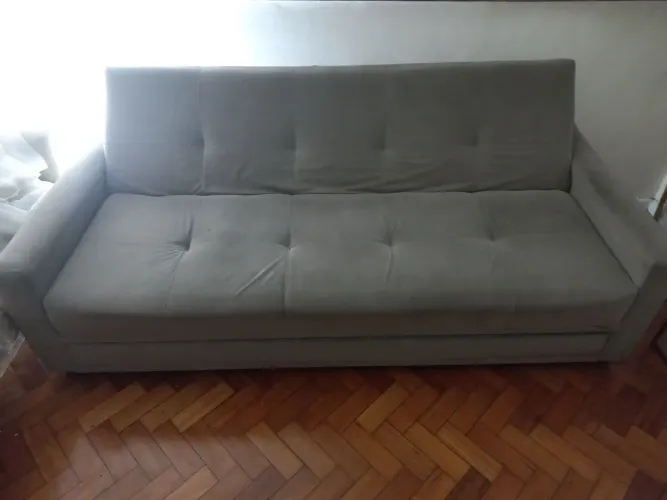 Sofa Cama Cinza em Suede