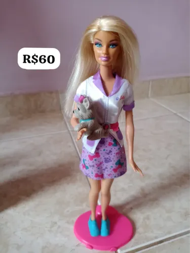 Boneca Barbie Veterinária