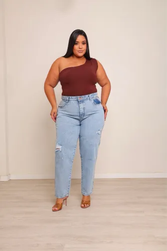 Calça Jenas Mom Plus Size