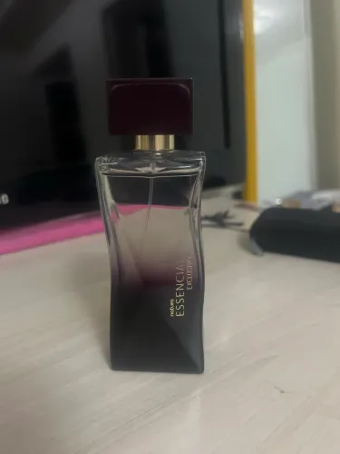 Perfume Essencial Exclusivo.