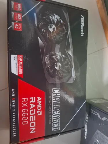 RX 6600 8gb ASRock (nunca usada)
