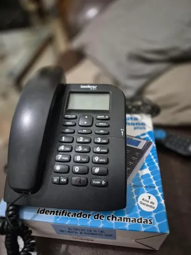 Aparelho telefone