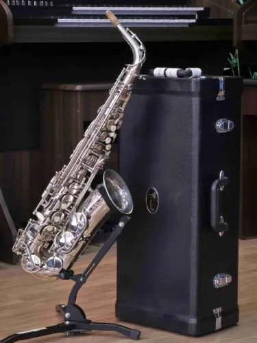 Sax Alto Eagle SA500 (Niquelado) em estado de novo, confira #012010025