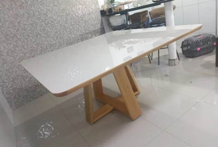 Mesa de jantar quadrada pra 8 cadeiras 150x150