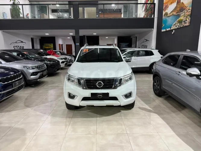 Nissan Frontier LE CD 4X4 2.3 Bi-TB Diesel Aut. 2021
