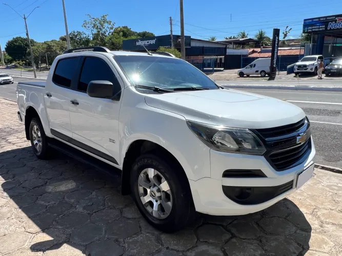 Chevrolet S10 Pick-up LS 2.8 TDI 4X4 CD Dies. Mec. 2020