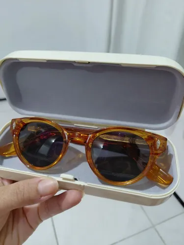 Óculos de sol acetato novo