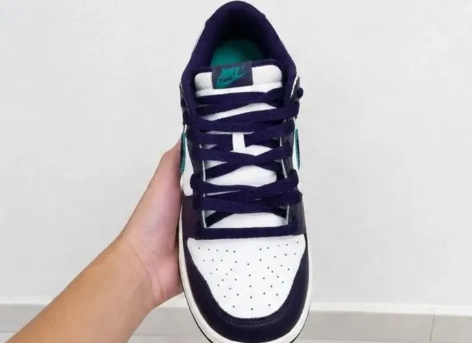 Nike dunk Tamanho 40 , low chenille swoosh grand porple